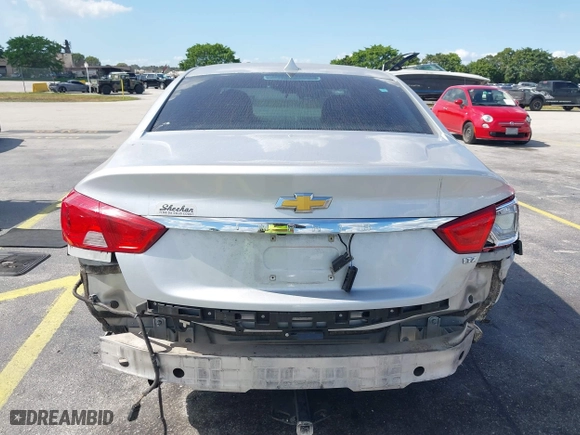 2014 Chevrolet Impala LTZ with VIN 2G1145SL2E9213986, listed as a IAAI auction lot 41526798 with 202,836 mi miles. Bid and sale history available at carsss.com. Image 17.
