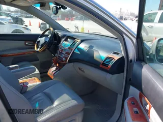 2004 Lexus RX 330 z VIN 2T2HA31U44C030189, wystawiony jako IAAI lot #41734673 z przebiegiem 177 525 mil mil oraz . Historia ofert i sprzedaży dostępna na DreamBid. Obrazek 5.