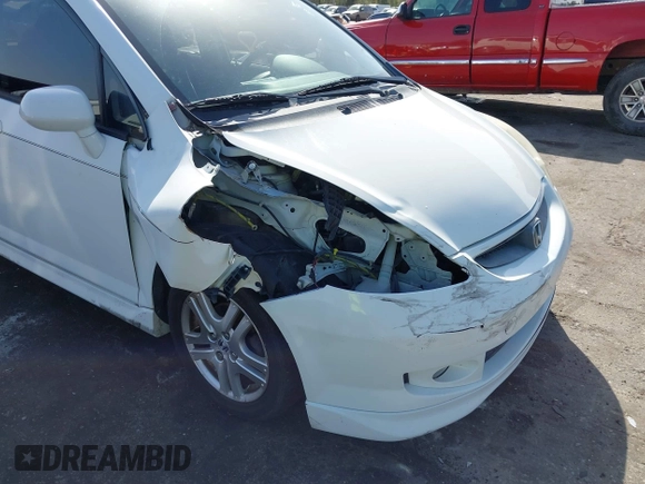 2007 Honda Fit Sport with VIN JHMGD37627S042665, listed as a IAAI auction lot 41734791 with 134,444 mi miles. Bid and sale history available at carsss.com. Image 6.