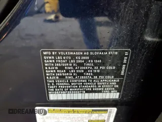 2014 Volkswagen Touareg Sport с VIN WVGEF9BP2ED002718, выставлен на аукционе Copart как лот 59526575 с пробегом 194 480 миль миль и На запчасти • Non repairable. История ставок и продаж доступна на DreamBid. Изображение 14.
