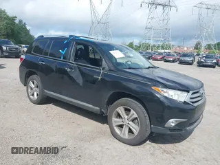 2013 Toyota Highlander Limited with VIN 5TDDK3EH4DS195650, listed as a IAAI auction lot 42667439 with 136,105 mi miles and . Bid and sale history available at DreamBid. Image 1.