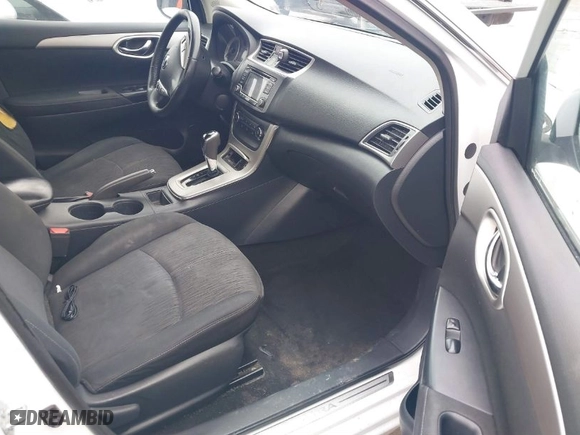 2015 Nissan Sentra SR with VIN 3N1AB7AP3FL661846, listed as a IAAI auction lot 41554147 with NaN miles. Bid and sale history available at carsss.com. Image 5.