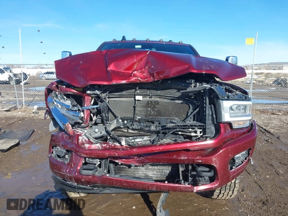 2019 Ram 2500 Laramie with VIN 3C6UR5NL8KG652913, listed as a IAAI auction lot 41611071 with 154,955 mi miles. Bid and sale history available at carsss.com. Image 12.