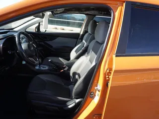 2020 Subaru Crosstrek Premium with VIN JF2GTAPC1LH278392, listed as a Copart auction lot 52633985 with 105,000 mi miles and Salvage Title. Bid and sale history available at carsss.com. Image 9.