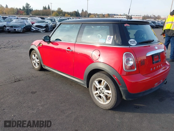 2012 MINI Hardtop with VIN WMWSU3C55CT257760, listed as a IAAI auction lot 40817805 with 63,973 mi miles and . Bid and sale history available at DreamBid. Image 3.