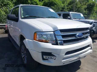 2017 Ford Expedition XLT z VIN 1FMJU1HT9HEA64366, wystawiony jako IAAI lot #42288241 z przebiegiem 90 152 mil mil oraz . Historia ofert i sprzedaży dostępna na DreamBid. Obrazek 1.