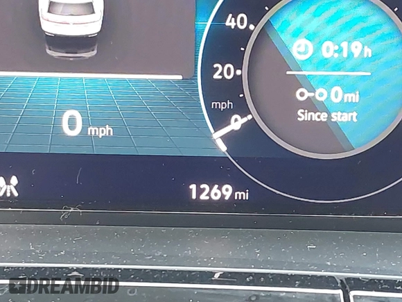 2024 Volkswagen Atlas SE with VIN 1V2HR2CA4RC604783, listed as a IAAI auction lot 40405287 with 1,269 mi miles and . Bid and sale history available at DreamBid. Image 15.