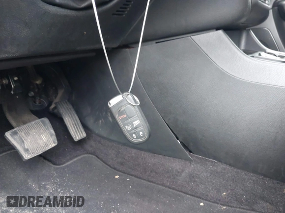 2019 Jeep Cherokee Latitude Plus with VIN 1C4PJLLB4KD176071, listed as a IAAI auction lot 42638016 with 99,401 mi miles and . Bid and sale history available at DreamBid. Image 11.