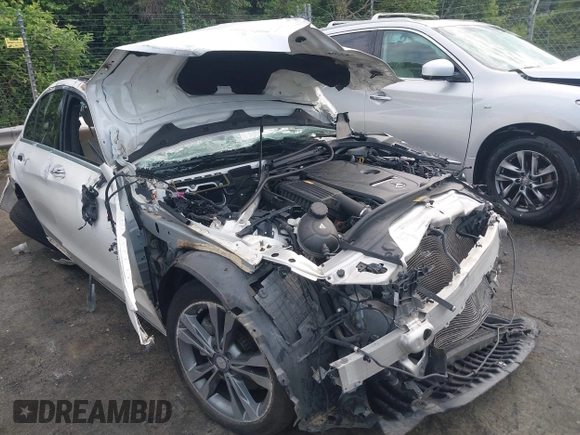 2017 Mercedes-Benz C 300 with VIN WDDWF4KB1HR250729, listed as a IAAI auction lot 42580813 with Not provided miles and . Bid and sale history available at DreamBid. Image 6.