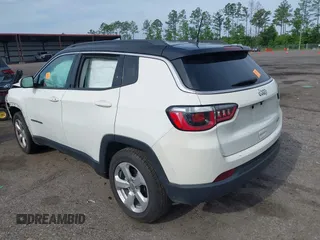 2020 Jeep Compass Latitude с VIN 3C4NJCBB5LT230420, выставлен на аукционе IAAI как лот 42362072 с пробегом 65 713 миль миль и . История ставок и продаж доступна на DreamBid. Изображение 3.
