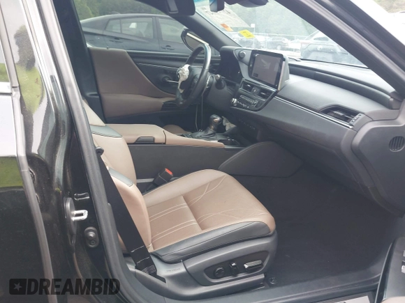 2023 Lexus ES 350 Ultra Luxury with VIN 58AFZ1B17PU150139, listed as a IAAI auction lot 42091947 with 35,216 mi miles and . Bid and sale history available at DreamBid. Image 5.