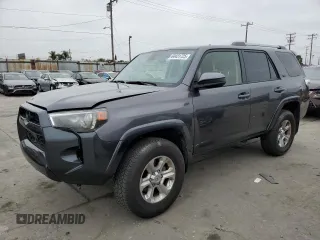 2023 Toyota 4Runner SR5 with VIN JTEEU5JRXP5302750, listed as a Copart auction lot 64431725 with 29,818 mi miles and Salvage title. Bid and sale history available at DreamBid. Image 1.