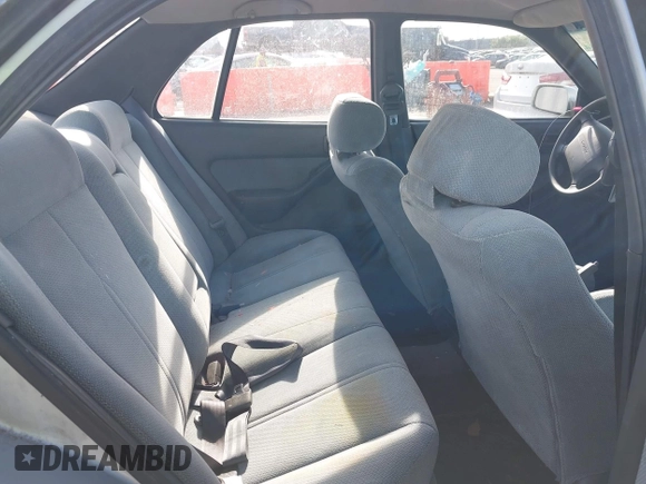 1994 Toyota Camry LE z VIN JT2SK12E0R0209312, wystawiony jako IAAI lot #42197159 z przebiegiem 270 657 mil mil oraz . Historia ofert i sprzedaży dostępna na DreamBid. Obrazek 8.