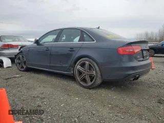 2013 Audi S4 Premium Plus z VIN WAUBGAFL8DA053778, wystawiony jako Copart lot #49816895 z przebiegiem 65 197 mil mil oraz Szkody całkowita. Historia ofert i sprzedaży dostępna na DreamBid. Obrazek 2.