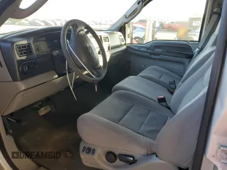 2005 Ford Excursion Special Serv with VIN 1FMNU40L65EB83177, listed as a Copart auction lot 86405534 with 147,144 mi miles and Salvage title. Bid and sale history available at DreamBid. Image 7.