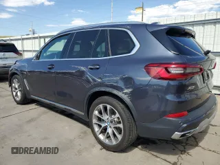 2020 BMW X5 xDrive40i with VIN 5UXCR6C06LLL75359, listed as a Copart auction lot 60897885 with 66,631 mi miles and Salvage title. Bid and sale history available at DreamBid. Image 2.