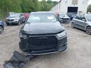 2018 Audi Q7 Premium Plus z VIN WA1LHAF7XJD049338, wystawiony jako IAAI lot #42286676 z przebiegiem 103 462 mil mil oraz . Historia ofert i sprzedaży dostępna na DreamBid. Obrazek 12.