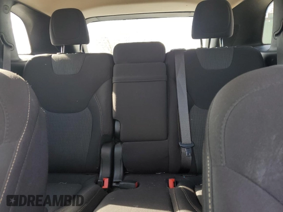 2016 Jeep Cherokee Altitude with VIN 1C4PJLCS2GW288623, listed as a Copart auction lot 50510385 with 124,703 mi miles and Clean Title. Bid and sale history available at carsss.com. Image 10.