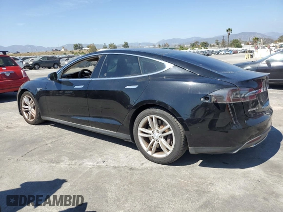 2013 Tesla Model S with VIN 5YJSA1CN6DFP10661, listed as a Copart auction lot 53832675 with 150,500 mi miles and Salvage Title. Bid and sale history available at carsss.com. Image 2.