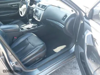 2016 Nissan Altima 2.5 S with VIN 1N4AL3AP8GC139770, listed as a IAAI auction lot 41750812 with 116,717 mi miles. Bid and sale history available at carsss.com. Image 5.