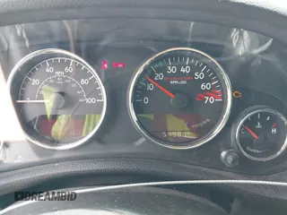 2015 Jeep Wrangler Unlimited Rubicon z VIN 1C4BJWFG2FL572417, wystawiony jako IAAI lot #41895927 z przebiegiem 54 981 mil mil oraz . Historia ofert i sprzedaży dostępna na DreamBid. Obrazek 15.