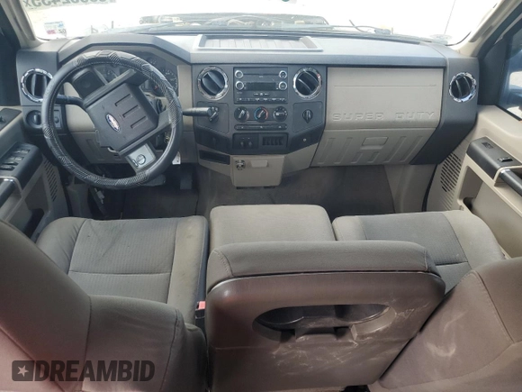 2009 Ford F-250 XL with VIN 1FTSW21R19EB22852, listed as a Copart auction lot 60052435 with 147,095 mi miles and Salvage title. Bid and sale history available at DreamBid. Image 8.