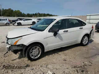 2010 Ford Focus SE with VIN 1FAHP3FN4AW101212, listed as a Copart auction lot 70290324 with 142,058 mi miles and Non Repairable. Bid and sale history available at carsss.com. Image 1.