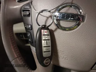 2012 Nissan Quest S z VIN JN8AE2KP4C9044275, wystawiony jako IAAI lot #41610060 z przebiegiem 147 561 mil mil oraz . Historia ofert i sprzedaży dostępna na DreamBid. Obrazek 11.