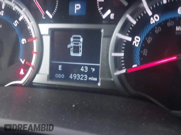 2018 Toyota 4Runner SR5 with VIN JTEBU5JR1J5605748, listed as a IAAI auction lot 41861352 with 49,323 mi miles and . Bid and sale history available at DreamBid. Image 15.