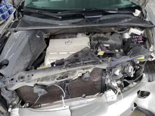 2006 Lexus RX 330 z VIN 2T2GA31U96C046533, wystawiony jako Copart lot #57883435 z przebiegiem 269 994 mil mil oraz Szkoda całkowita • Salvage title. Historia ofert i sprzedaży dostępna na DreamBid. Obrazek 12.