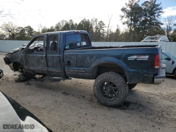 1999 Ford Super Duty F-250 XL with VIN 1FTNX21F3XEB75792, listed as a Copart auction lot 89008915 with 0 mi miles and Salvage Title. Bid and sale history available at carsss.com. Image 2.