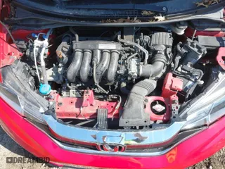 2018 Honda Fit Sport with VIN 3HGGK5H66JM711099, listed as a IAAI auction lot 41749349 with 10,021 mi miles. Bid and sale history available at carsss.com. Image 10.
