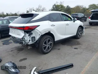 2024 Lexus RX 350 z VIN 2T2BAMBA5RC024585, wystawiony jako IAAI lot #41197857 z przebiegiem 18 031 mil mil oraz . Historia ofert i sprzedaży dostępna na DreamBid. Obrazek 4.