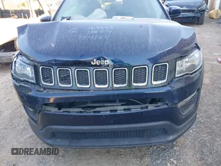 2020 Jeep Compass Sport z VIN 3C4NJCAB1LT169603, wystawiony jako IAAI lot #40993649 z przebiegiem 99 196 mil mil oraz . Historia ofert i sprzedaży dostępna na DreamBid. Obrazek 12.