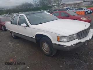 1993 Cadillac Fleetwood z VIN 1G6DW527XPR723385, wystawiony jako IAAI lot #41925057 z przebiegiem 193 595 mil mil oraz . Historia ofert i sprzedaży dostępna na DreamBid. Obrazek 1.