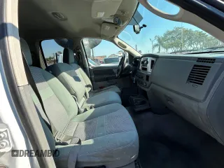 2007 Dodge Ram 3500 SLT with VIN 3D7MX48AX7G777315, listed as a Copart auction lot 88582205 with 295,012 mi miles and Clean Title. Bid and sale history available at carsss.com. Image 5.