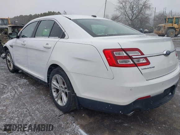 2015 Ford Taurus SEL with VIN 1FAHP2E85FG152256, listed as a IAAI auction lot 41971204 with 120,102 mi miles and . Bid and sale history available at carsss.com. Image 3.