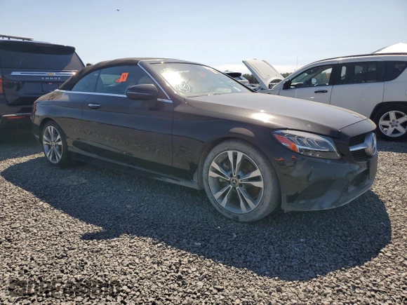 2019 Mercedes-Benz C 300 with VIN WDDWK8DB5KF828632, listed as a Copart auction lot 73855794 with Not Provided miles and Non Repairable. Bid and sale history available at carsss.com. Image 4.