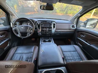 2017 Nissan Titan XD SV with VIN 1N6BA1F44HN561514, listed as a Copart auction lot 84957834 with 95,746 mi miles and Salvage Title. Bid and sale history available at carsss.com. Image 9.