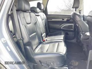 2020 Kia Telluride LX with VIN 5XYP2DHC4LG010074, listed as a IAAI auction lot 41700954 with 112,413 mi miles and . Bid and sale history available at carsss.com. Image 8.