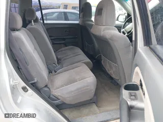 2005 Honda Pilot LX with VIN 2HKYF18105H556470, listed as a IAAI auction lot 42094372 with 266,089 mi miles. Bid and sale history available at carsss.com. Image 8.