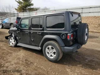 2020 Jeep Wrangler Unlimited Sport Altitude with VIN 1C4HJXDG5LW170856, listed as a Copart auction lot 49050535 with 30,010 mi miles and Salvage Title. Bid and sale history available at carsss.com. Image 2.