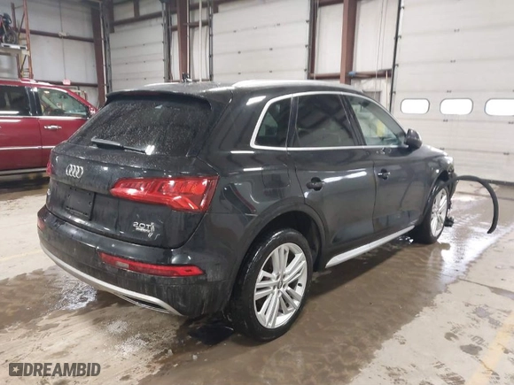 2018 Audi Q5 Premium Plus with VIN WA1BNAFY9J2010653, listed as a IAAI auction lot 41656213 with 133,672 mi miles. Bid and sale history available at carsss.com. Image 4.