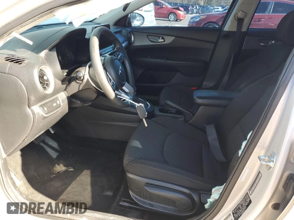 2021 Kia Forte LXS with VIN 3KPF24AD4ME329049, listed as a Copart auction lot 88162765 with 96,067 mi miles and Salvage Title. Bid and sale history available at DreamBid. Image 7.