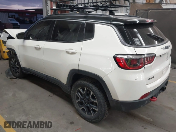 2019 Jeep Compass Trailhawk with VIN 3C4NJDDB8KT668110, listed as a IAAI auction lot 41700848 with 75,855 mi miles and . Bid and sale history available at carsss.com. Image 3.