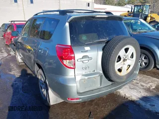 2008 Toyota RAV4 with VIN JTMBK33VX85067277, listed as a IAAI auction lot 41663673 with 182,503 mi miles. Bid and sale history available at carsss.com. Image 3.