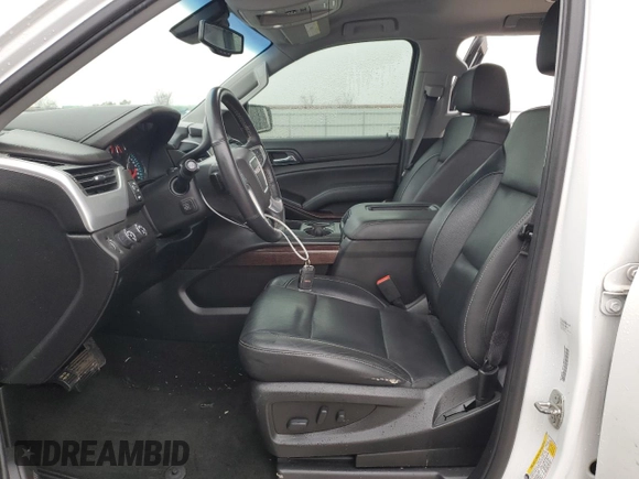 2018 GMC Yukon XL SLT with VIN 1GKS2GKC5JR345741, listed as a Copart auction lot 42585015 with 135,204 mi miles and Salvage Title. Bid and sale history available at carsss.com. Image 7.