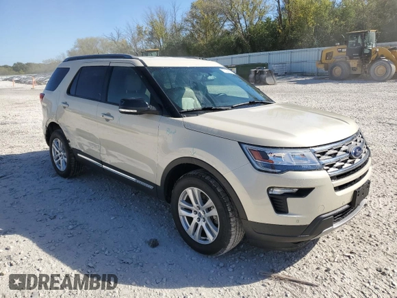2018 Ford Explorer XLT with VIN 1FM5K8D86JGA12639, listed as a Copart auction lot 73129064 with 124,964 mi miles and Salvage Title. Bid and sale history available at DreamBid. Image 4.