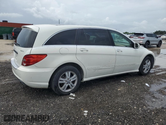 2008 Mercedes-Benz R 3.5L with VIN 4JGCB65E28A084418, listed as a Copart auction lot 63391385 with 120,038 mi miles and Salvage title. Bid and sale history available at DreamBid. Image 3.