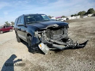 2011 Lincoln Navigator z VIN 5LMJJ2H54BEJ04714, wystawiony jako Copart lot #83490764 z przebiegiem 82 685 mil mil oraz Szkoda całkowita • Salvage title. Historia ofert i sprzedaży dostępna na DreamBid. Obrazek 11.